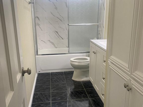 4th image of 8938 Cypress Ave