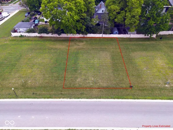 154 W Franklin St, Shelbyville, IN 46176