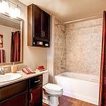 Kona_Main_Bathroom_Espresso_Design