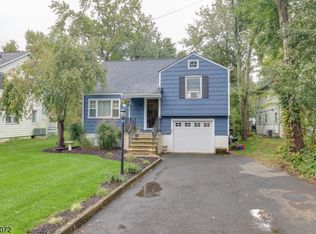 73 Riverside Dr, Denville, NJ 07834