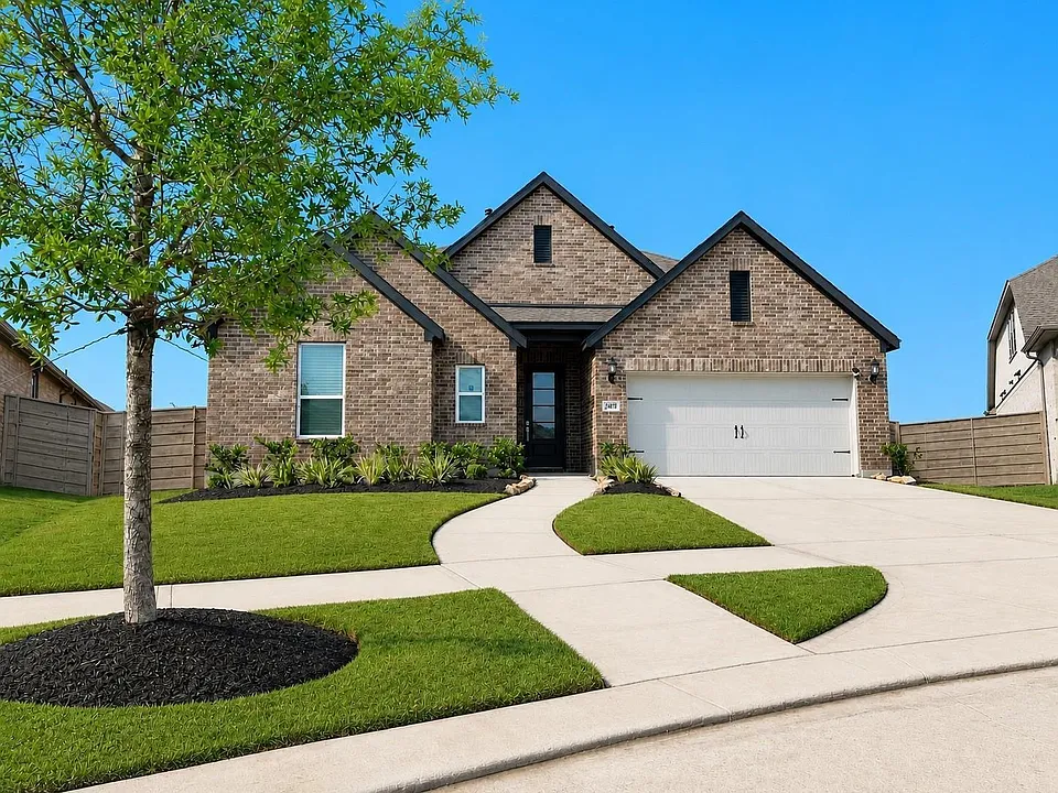 2435 Pear Blossom Ln