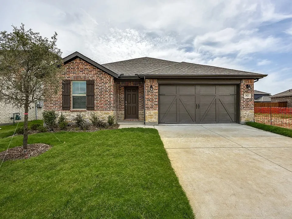 3925 Jasper Ln