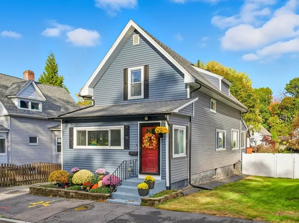 15 Anderson Ave, Worcester, MA 01604
