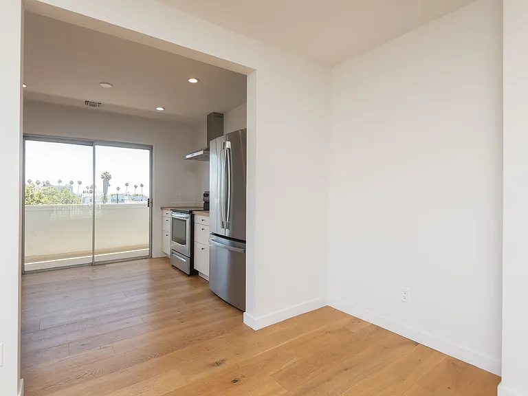 5935 Chula Vista Way #PENTHOUSE — Photo 5