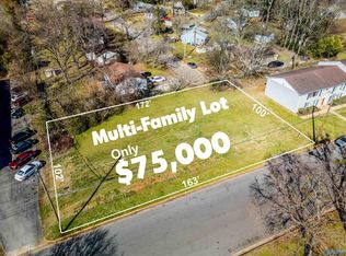 Dyshel Dr SW, Huntsville, AL 35805