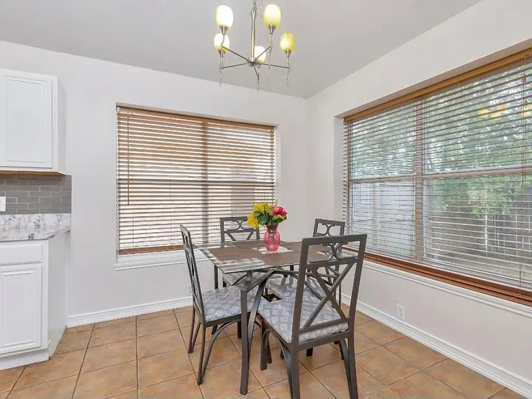 7817 Orland Park Cir — Photo 24