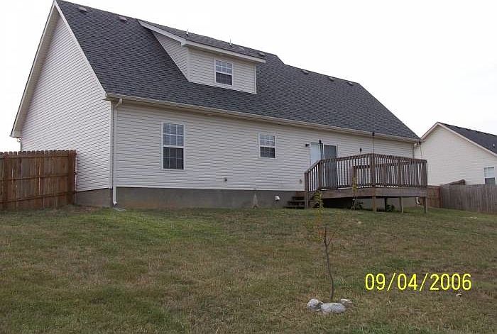 2nd image of 309 Buttonwood Dr