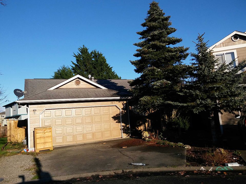 1st image of 2817 175th Pl NE