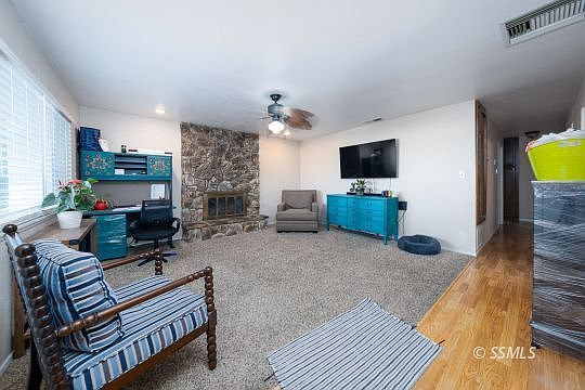2nd image of 617 S Downs St