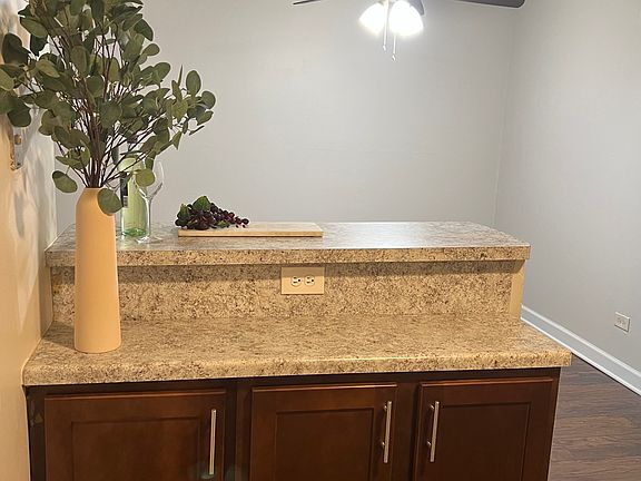 4th image of 3615 Central Rd #2