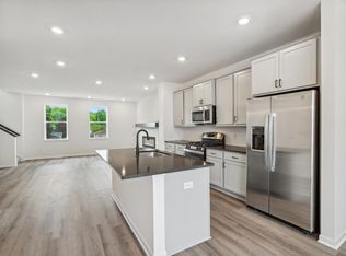 3631 76th St E, Inver Grove Heights, MN 55076