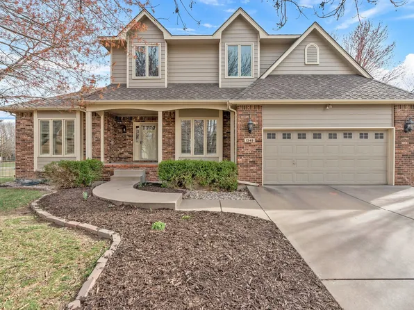 1348 N Country Walk Cir, Wichita, KS 67206