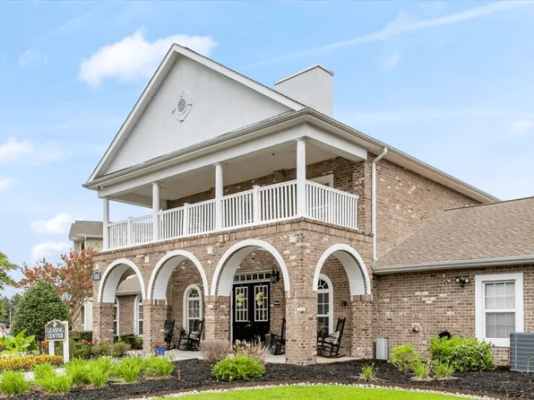 Puller Place Apartments