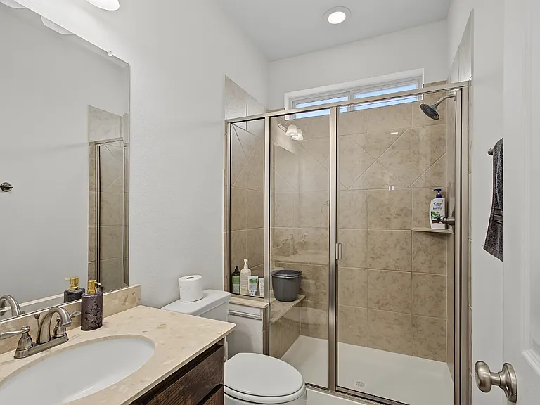8701 Fairway Ln — Photo 24