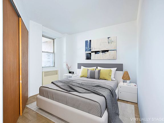 2nd image of 5900 Arlington Ave APT 2M