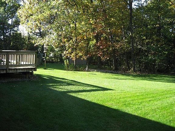 2nd image of 9854 Belmont Ct