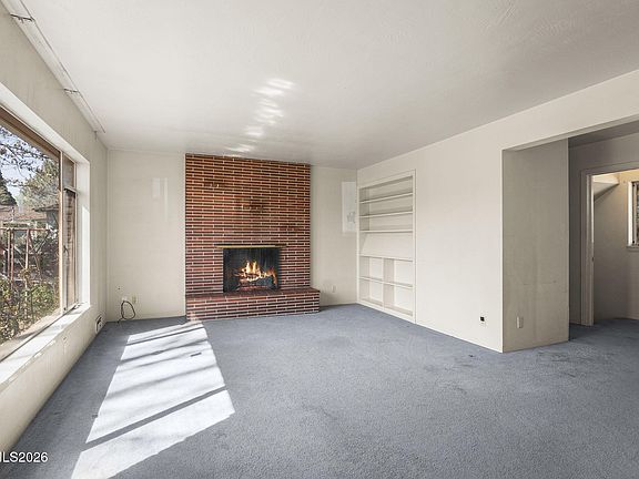 4th image of 1850 California Ave