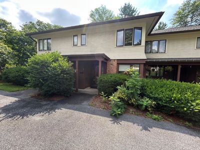 17 Wrisley Court, Essex Junction, VT, 05452