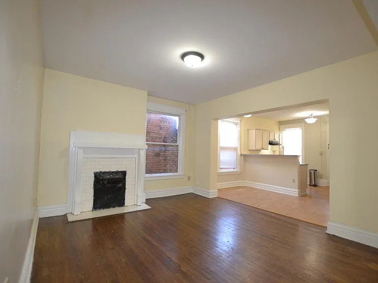 101 12th St #2R — Photo 12