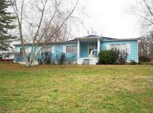 1130 Beech St, Grayson, KY 41143