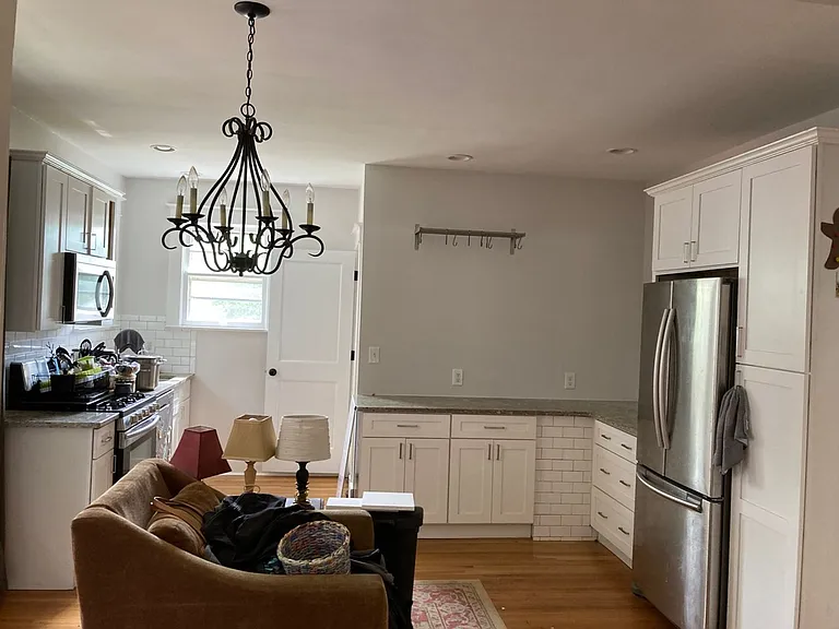124 Cannons Ln — Photo 7