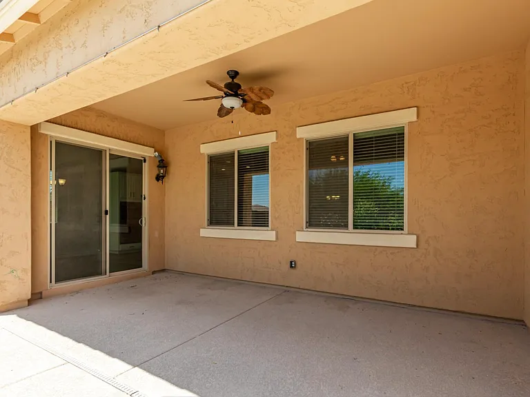 2615 W Balao Dr — Photo 34