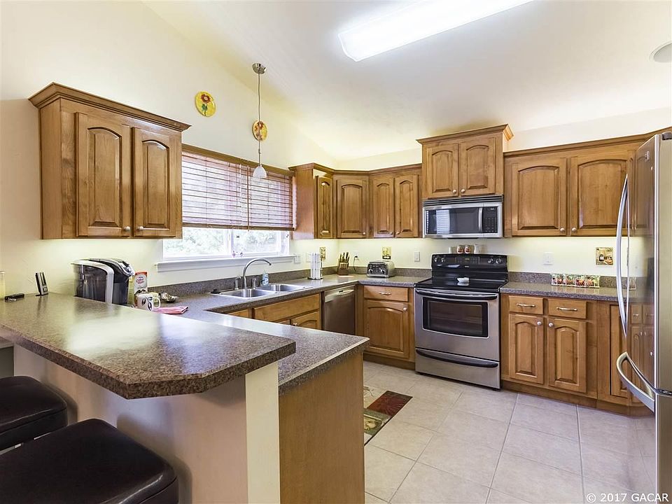 1st image of 9513 SW 99th Pl