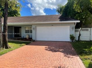 7354 NW 49th Pl, Lauderhill, FL 33319