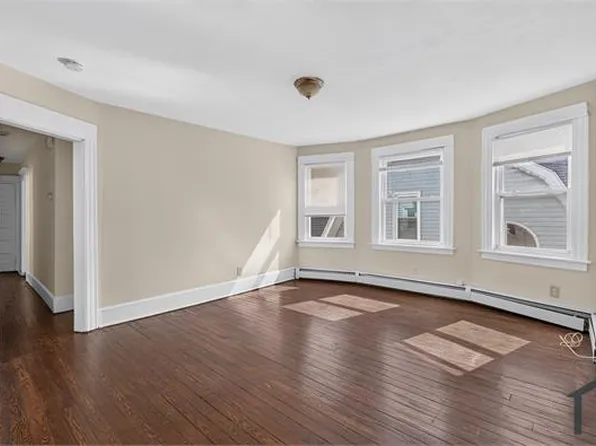 40 Vine St #44, Bridgeport, CT 06604