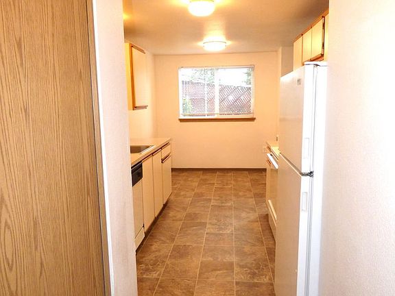 4th image of 3345-3349 Liberty Rd S #3345-102