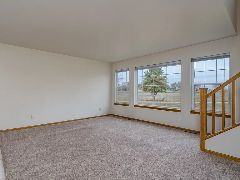 1085 Alpine Way #1085 — Photo 6