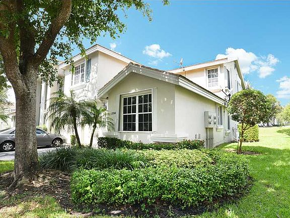 Home For Sale In Eagle Trace