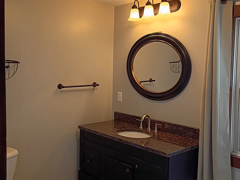 1219 E Market St — Photo 3
