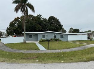 11260 SW 43rd Ln, Miami, FL 33165