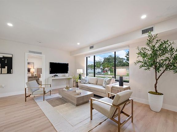 4th image of 2442 NW 170th Street