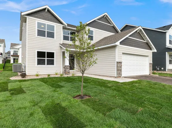 7465 Agate Trl, Inver Grove Heights, MN 55077