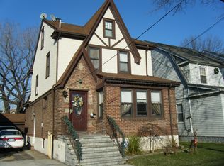 15017 17th Rd, Flushing, NY 11357