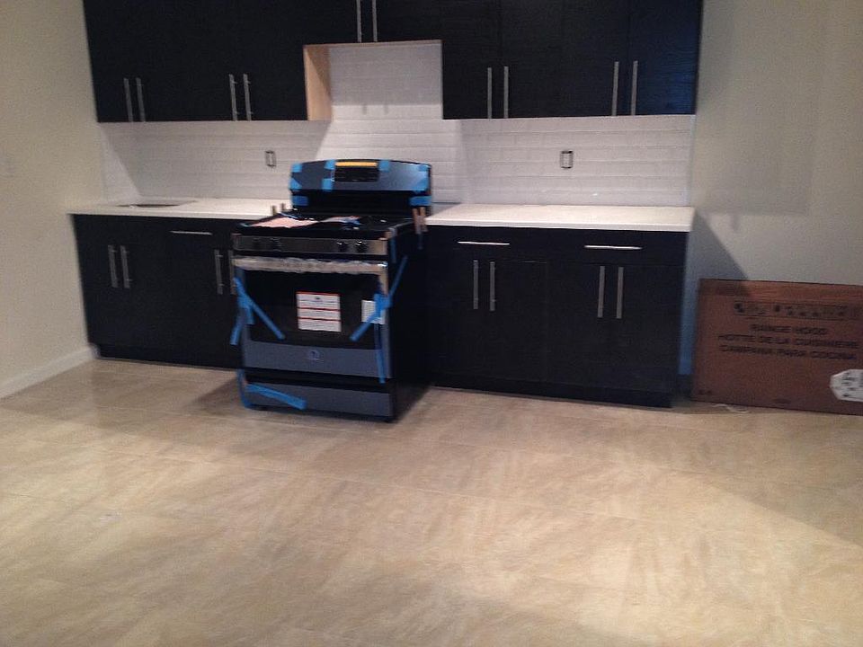 1st image of 3914 14th Ave APT 1
