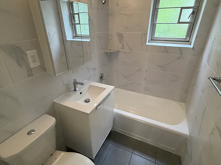 192-10B 69th Ave #2 — Photo 8