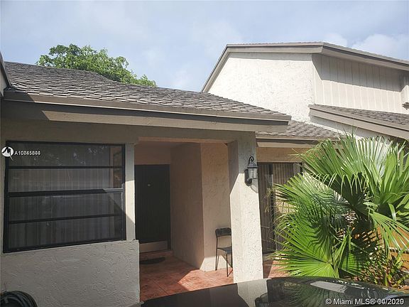 4th image of 479 Deer Creek Wildwood Ln #302