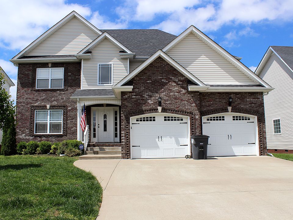 Front View of Home 