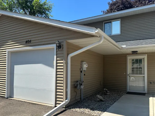 404 Whispering Ln, Hastings, MN 55033