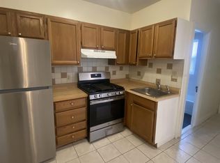 202 Harvard St #1, Medford, MA 02155