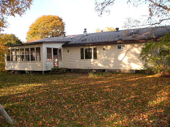 2nd image of 6688 Gloria Ave