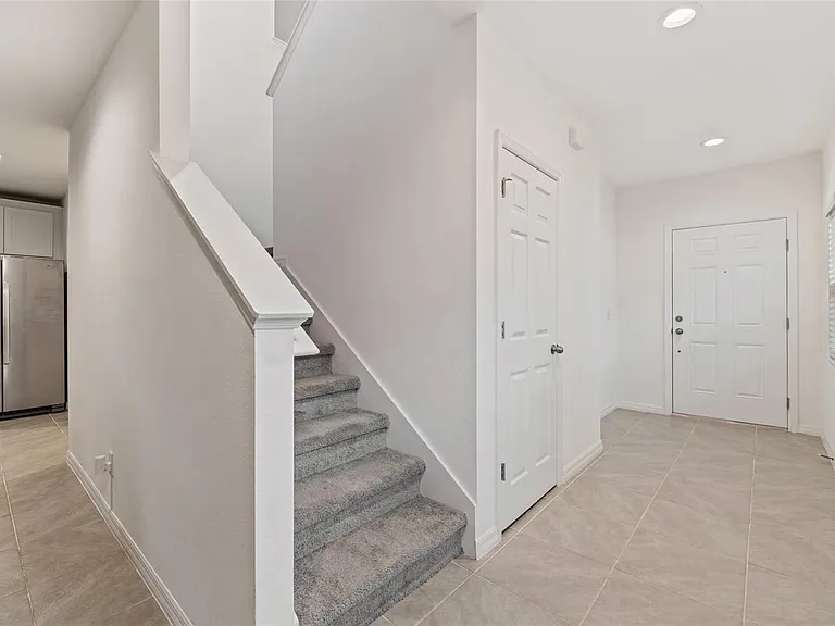 156 Glass Onion Dr — Photo 14