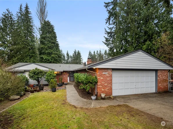 13709 NE 70th Place, Redmond, WA 98052