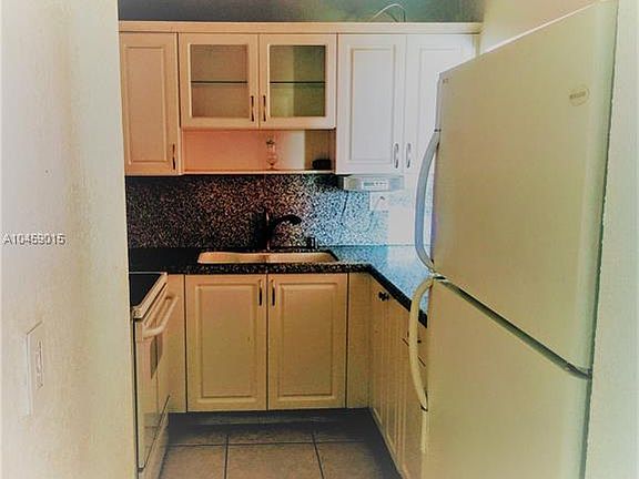 3rd image of 8201 NW 8th St #1-310