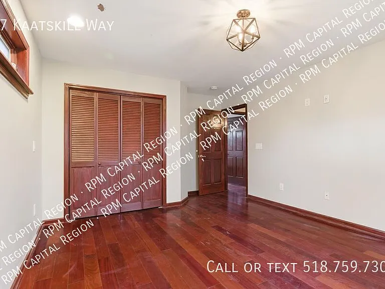 37 Kaatskill Way — Photo 20