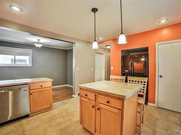 3rd image of 117 Hoerner Ave
