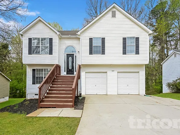 7029 New Dale Rd, Rex, GA 30273